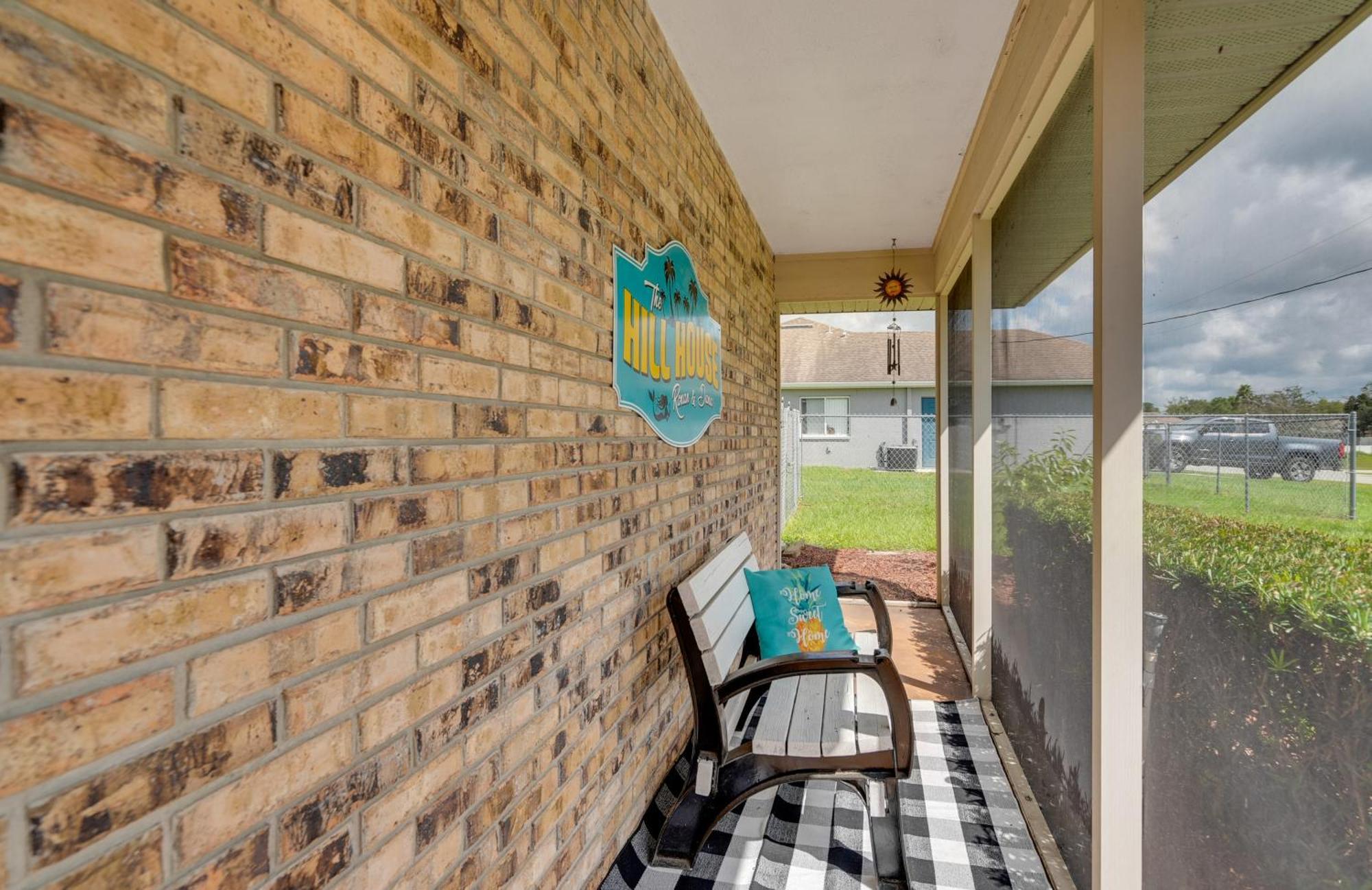 Spring Hill Retreat With Heated Pool And 4-In-1 Grill Villa Exteriör bild