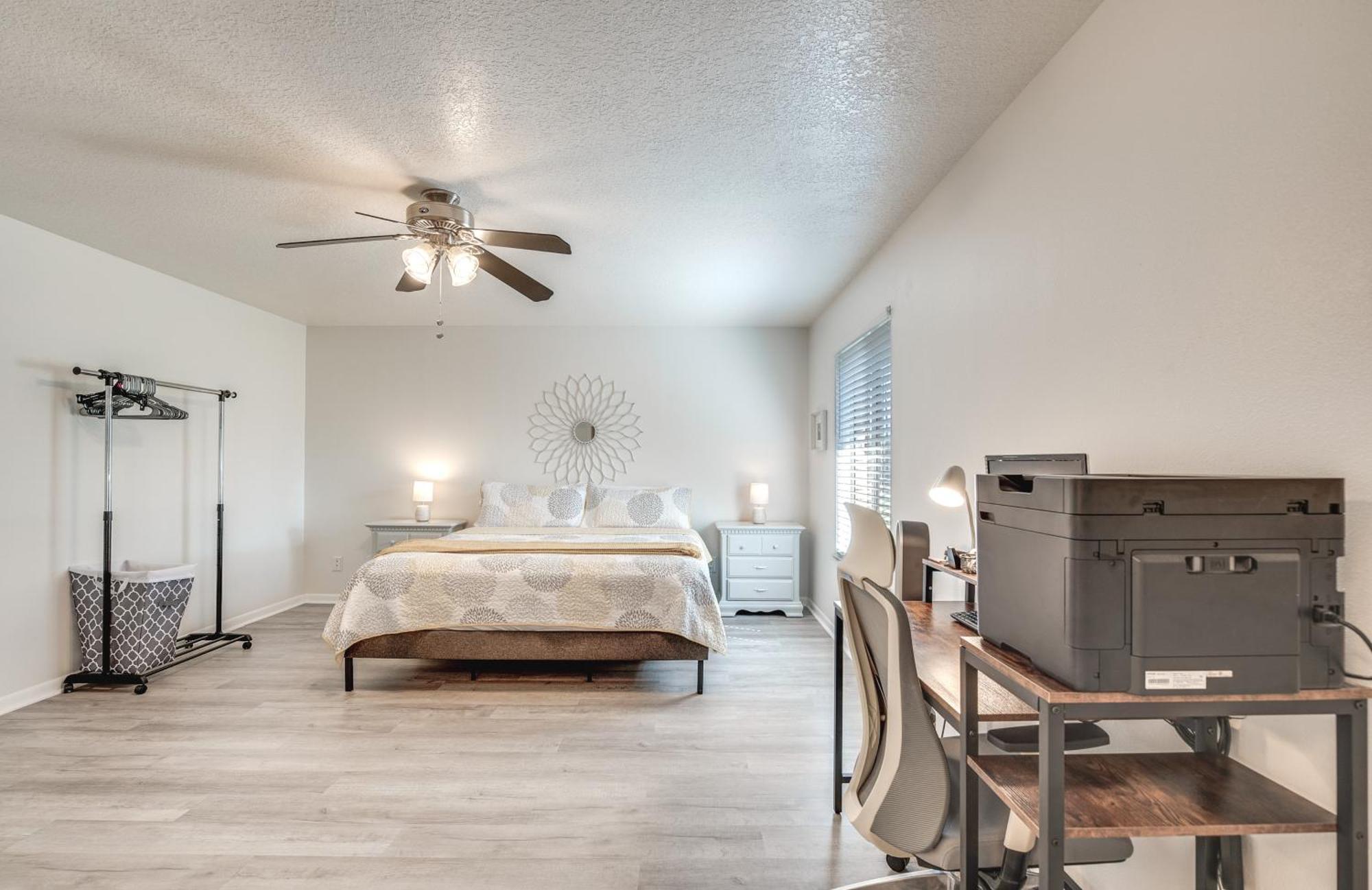 Spring Hill Retreat With Heated Pool And 4-In-1 Grill Villa Exteriör bild