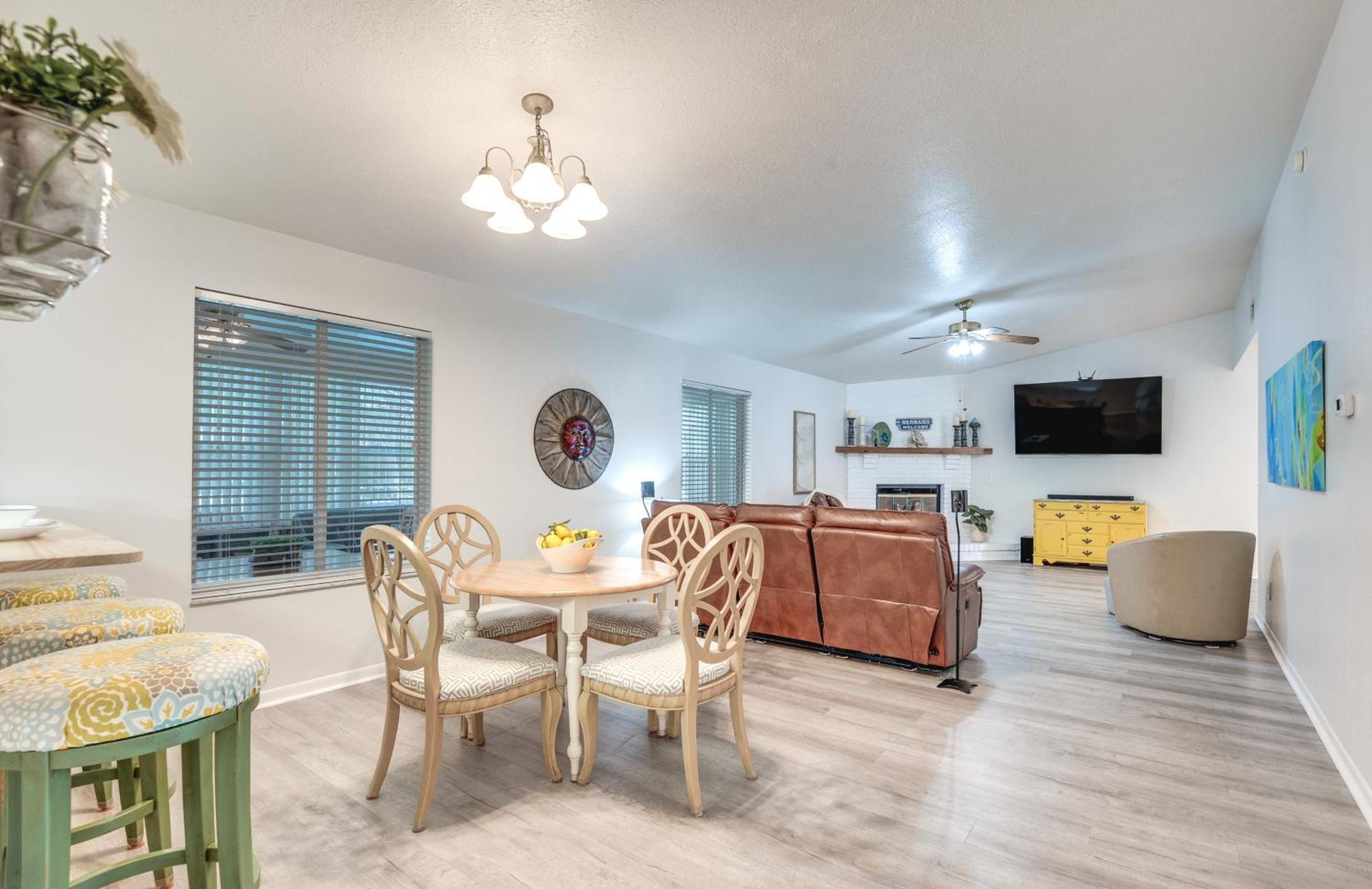Spring Hill Retreat With Heated Pool And 4-In-1 Grill Villa Exteriör bild